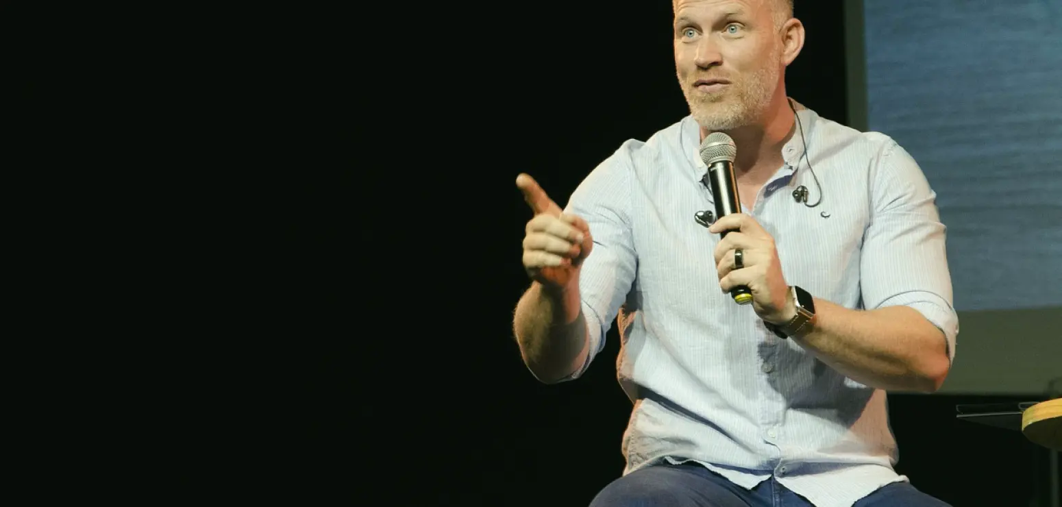 Der Moment vor dem ersten Satz: Wie Thomas seine Pausen fand